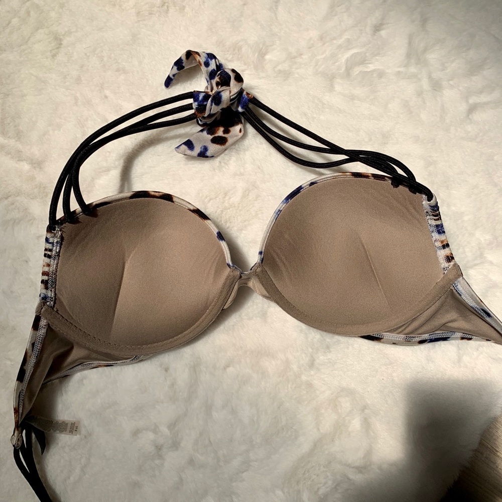 36B 2pc Vs Victoria’s Secret Bombshell Swim Bikini - Picture 4 of 15